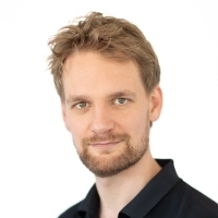 J. van der Vloed